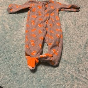 Boys fuzzy pajamas (5 items)